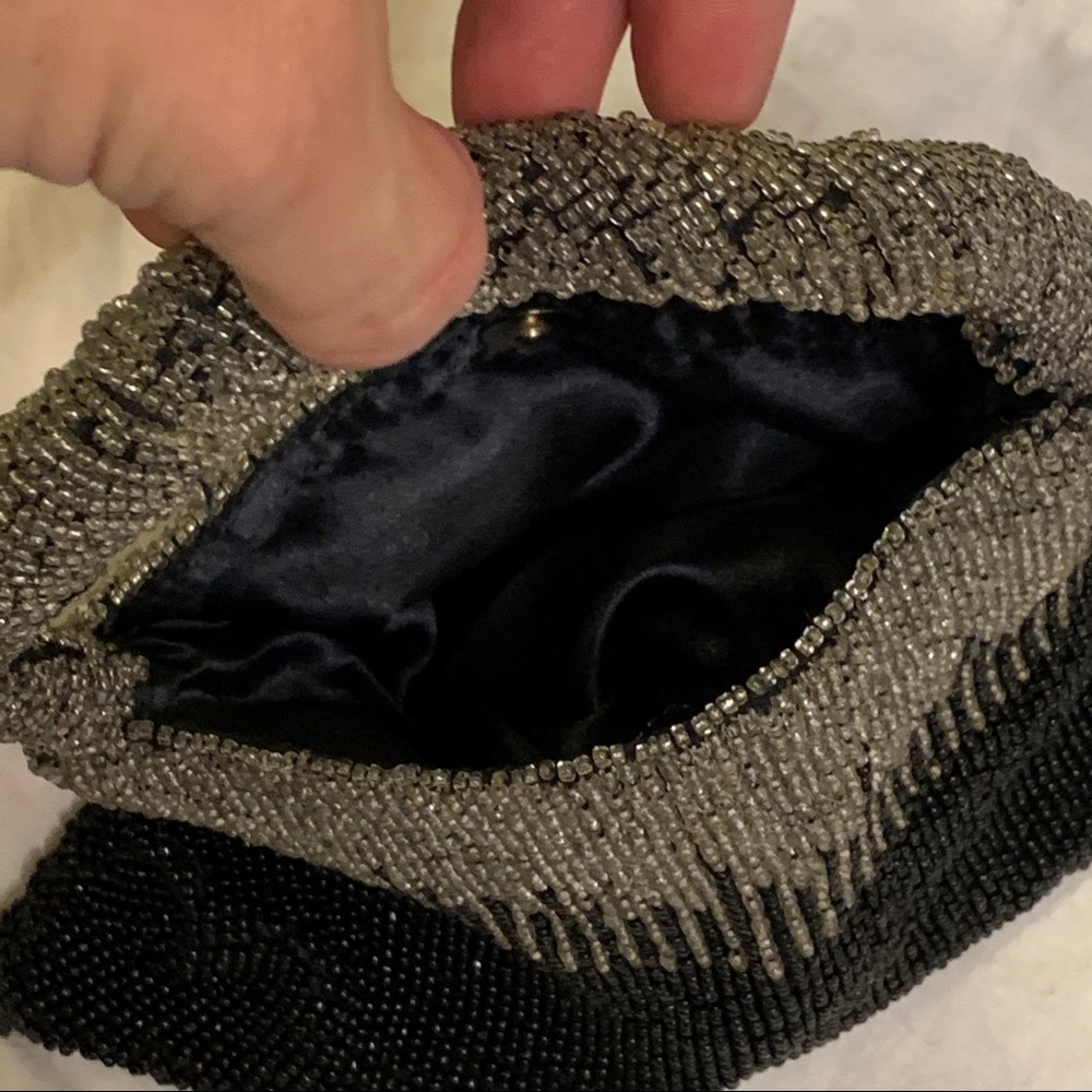 Vintage beaded handbag EUC - Picture 4 of 4